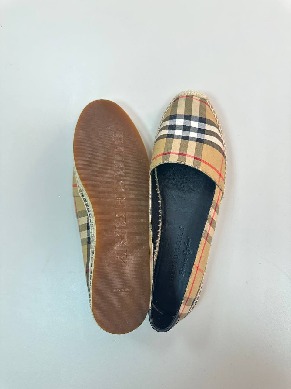 BURBERRY