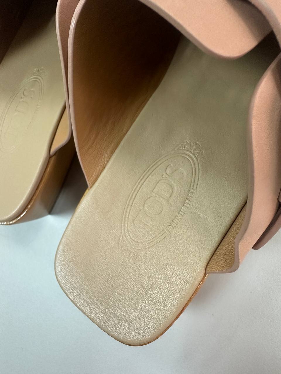 TOD'S