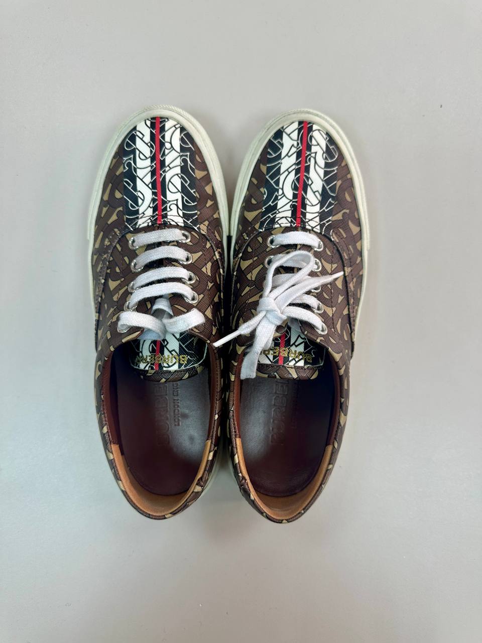 BURBERRY