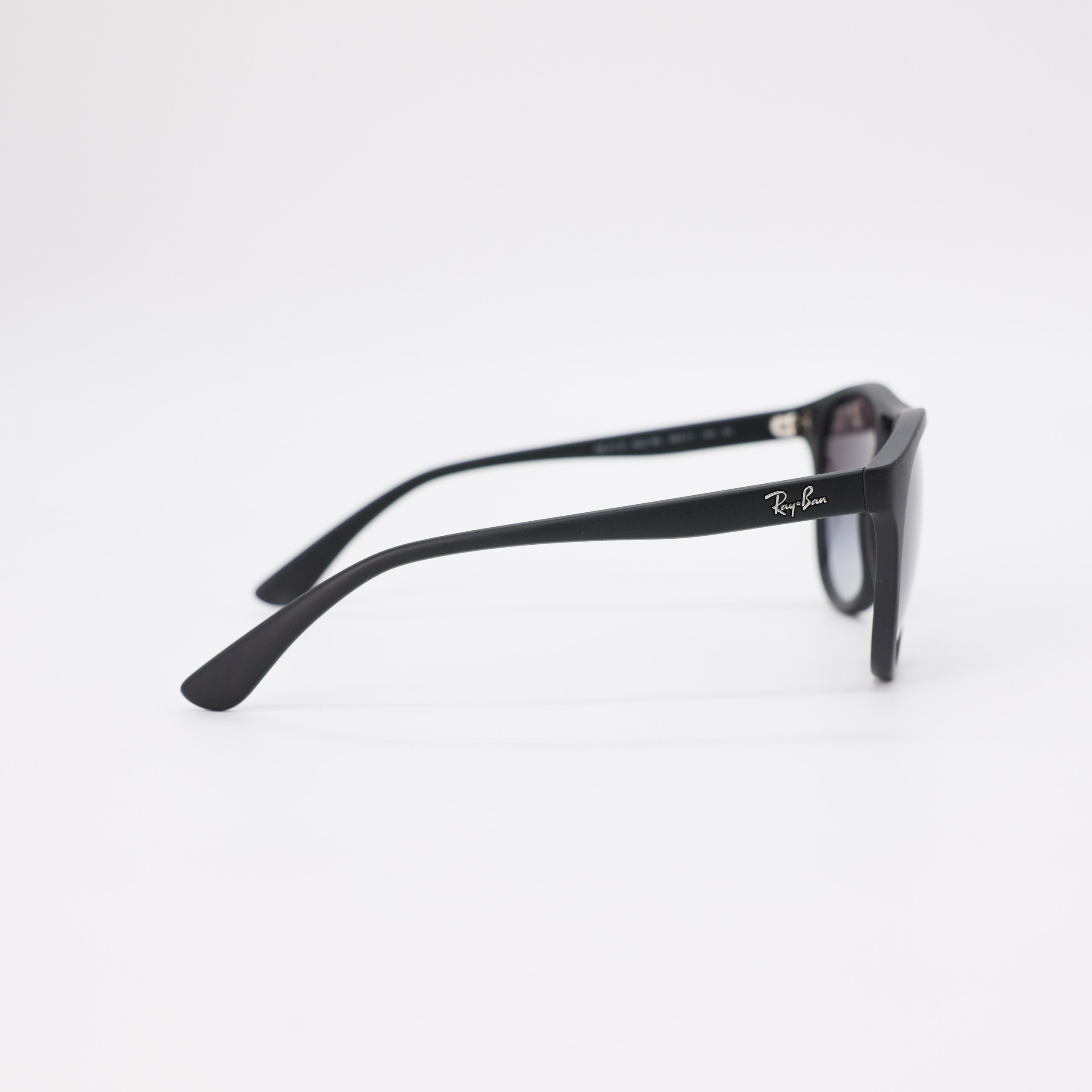 RAY-BAN