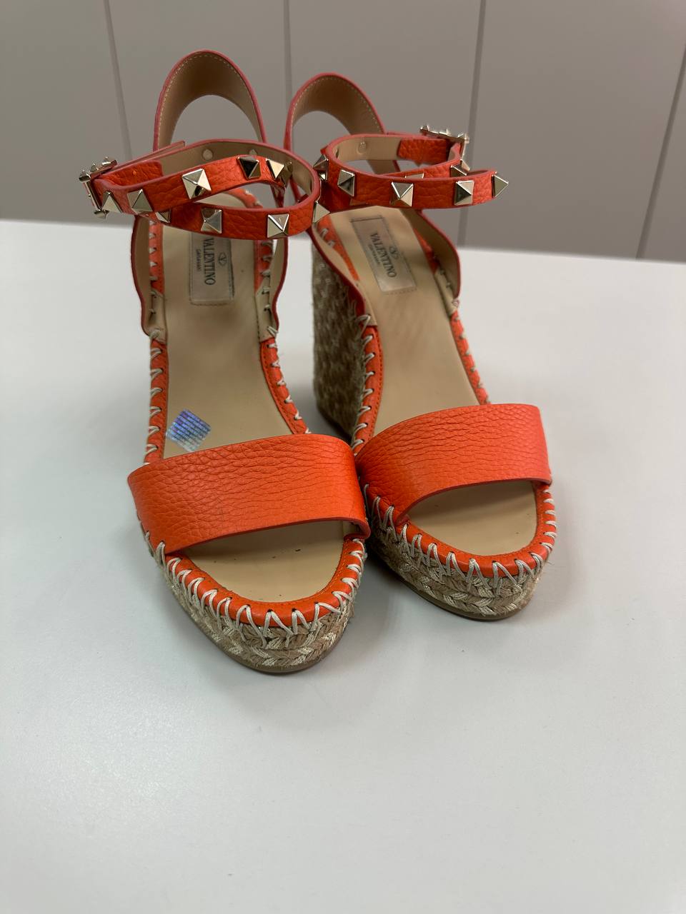 VALENTINO