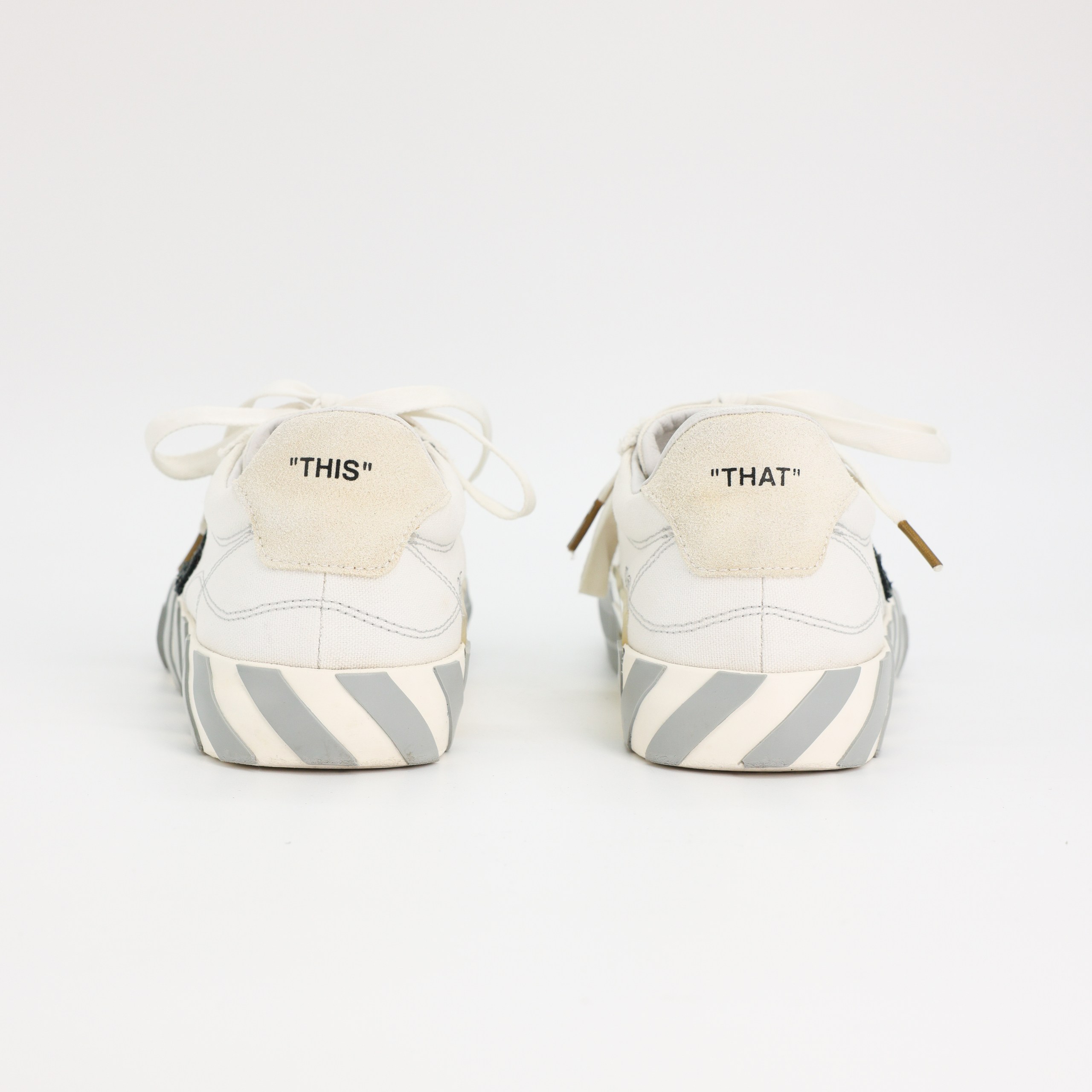 OFF-WHITE