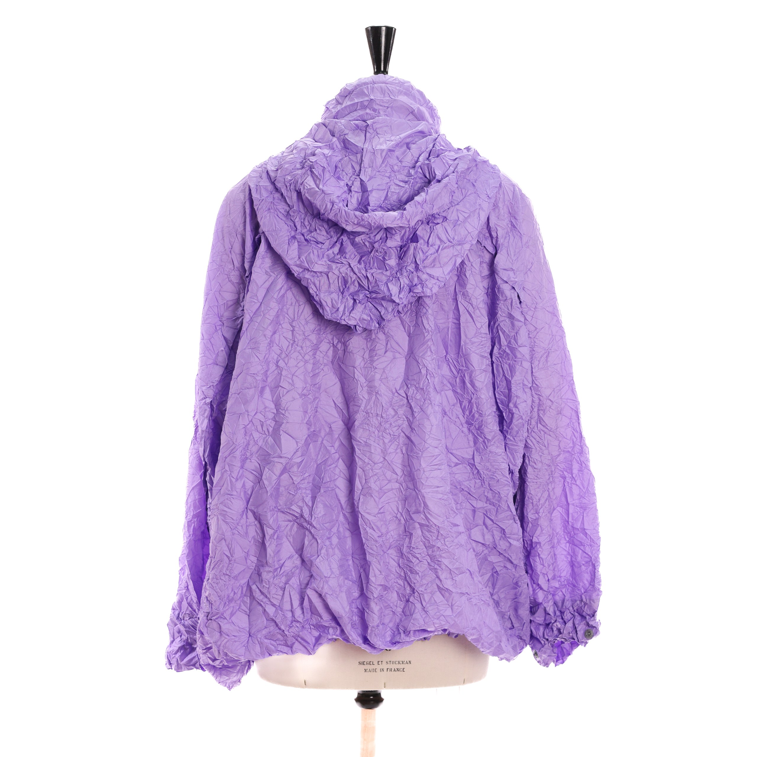 ISSEY MIYAKE