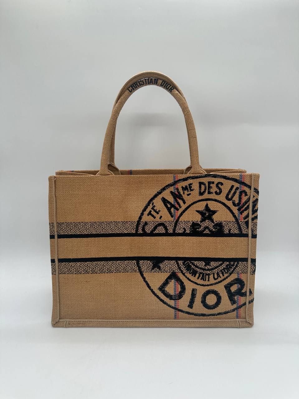 CHRISTIAN DIOR