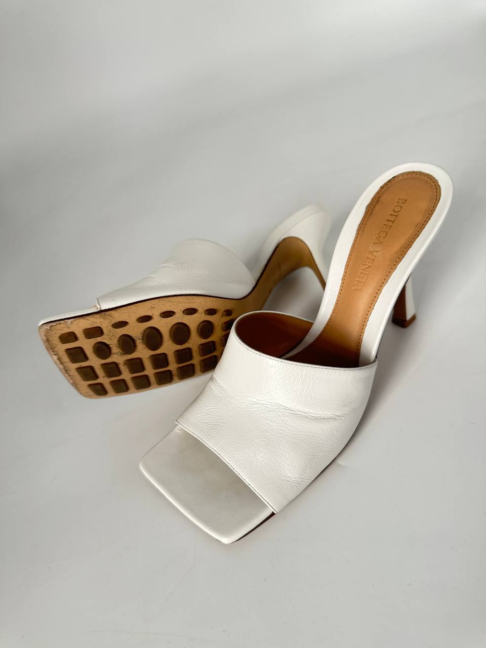 BOTTEGA VENETA