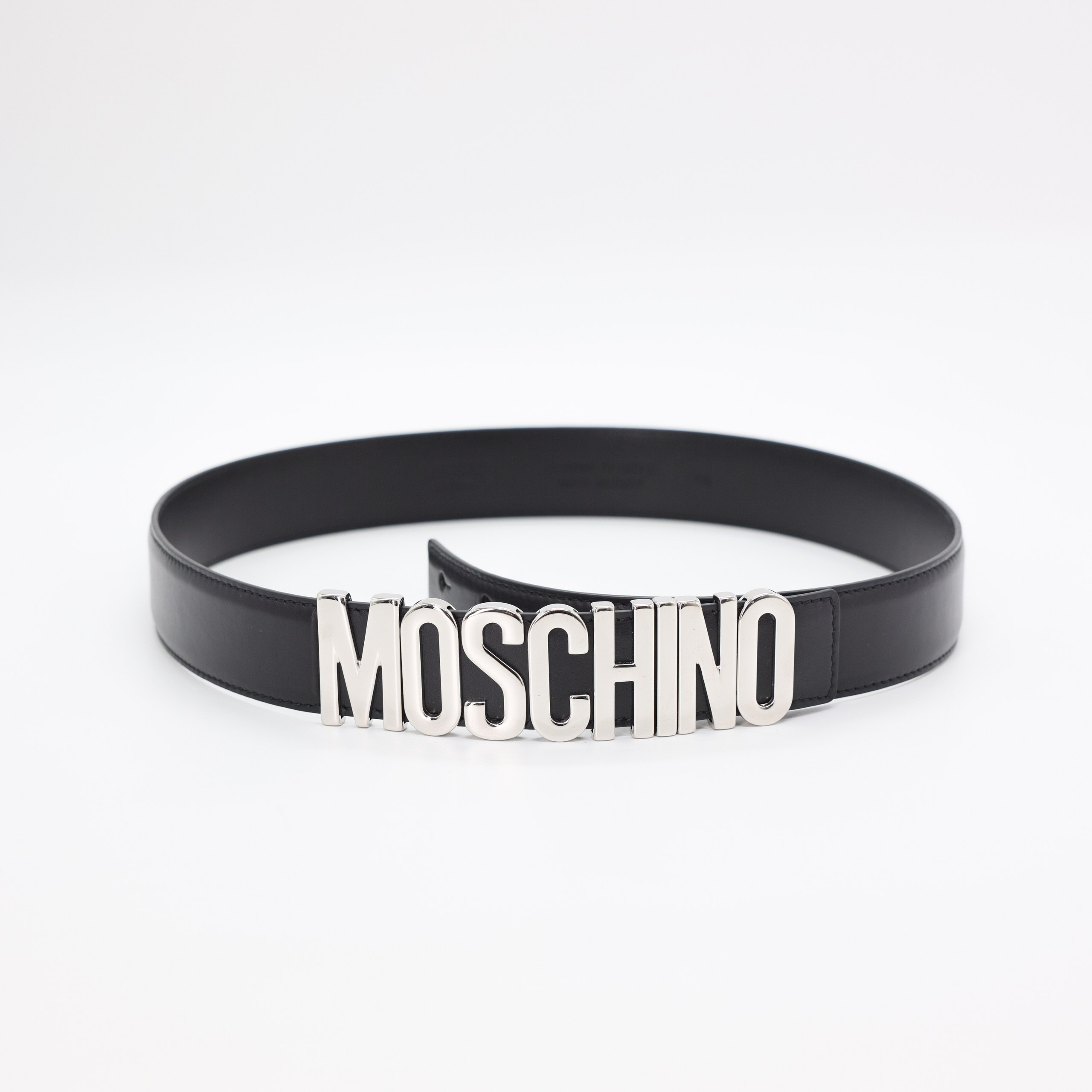 MOSCHINO