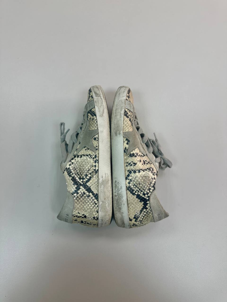 GOLDEN GOOSE