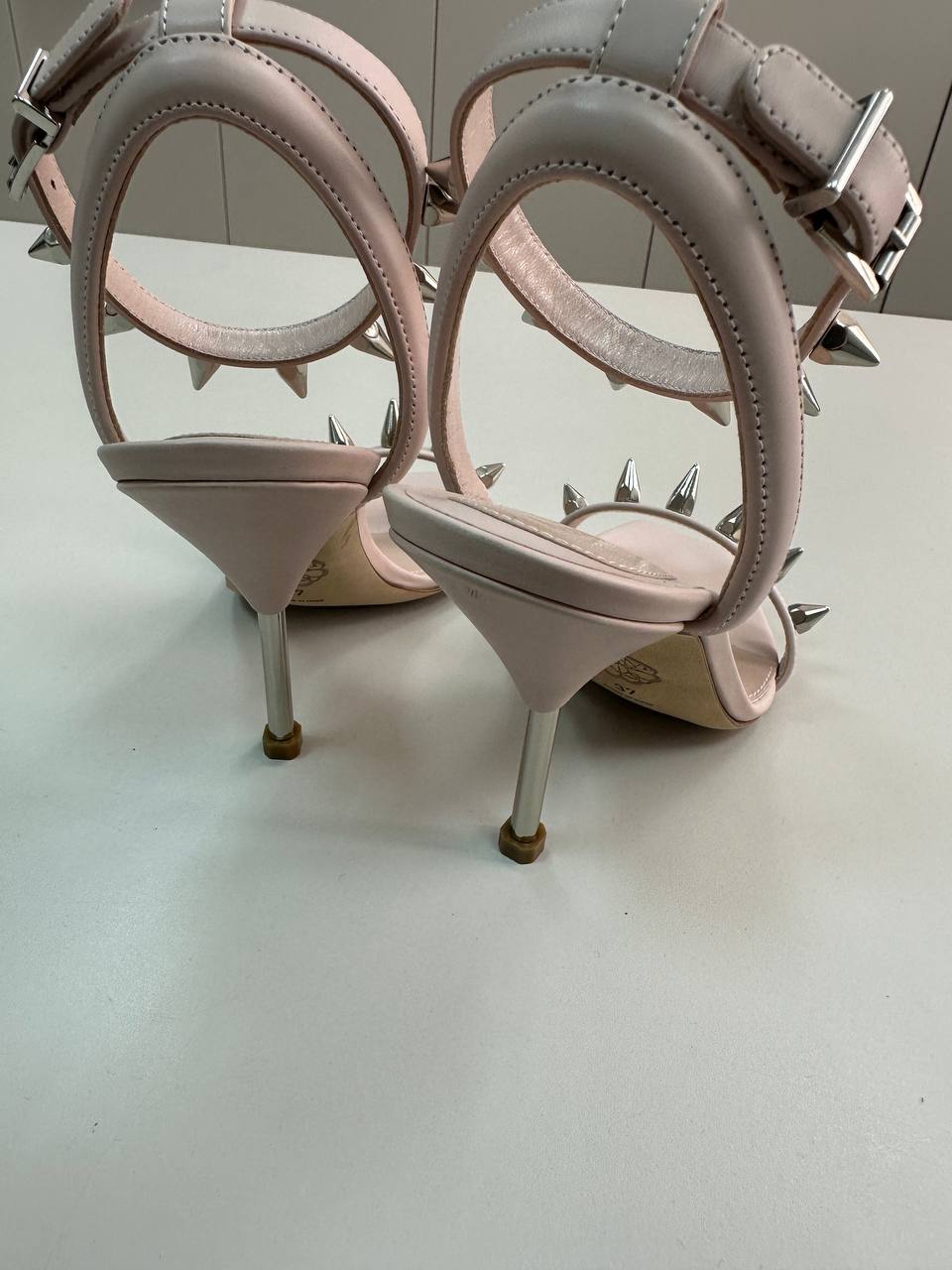 ALEXANDER MCQUEEN