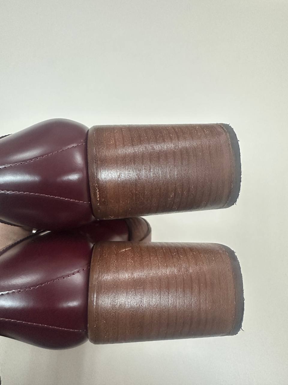TOD'S