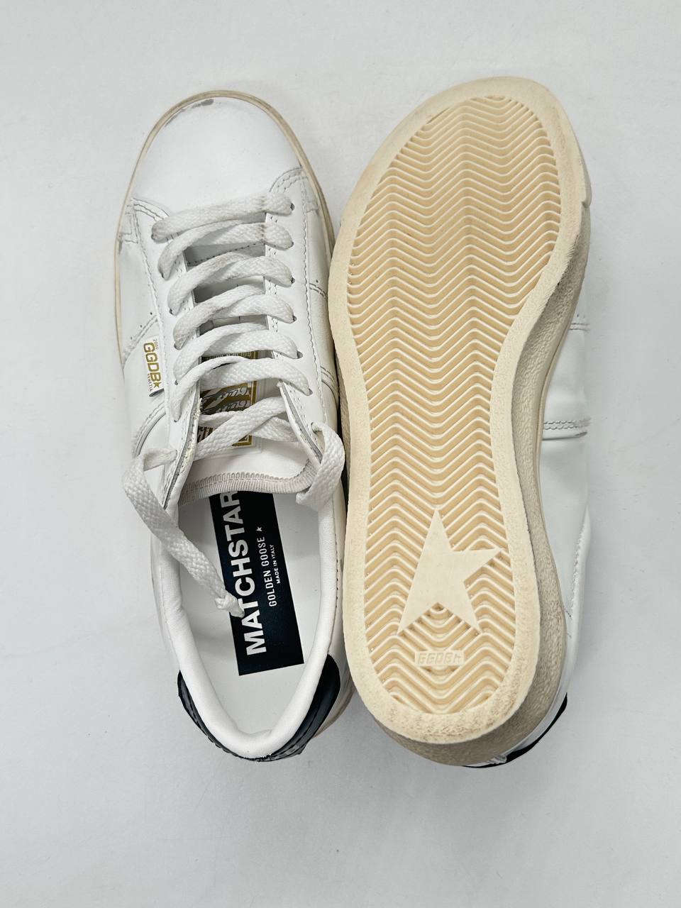GOLDEN GOOSE