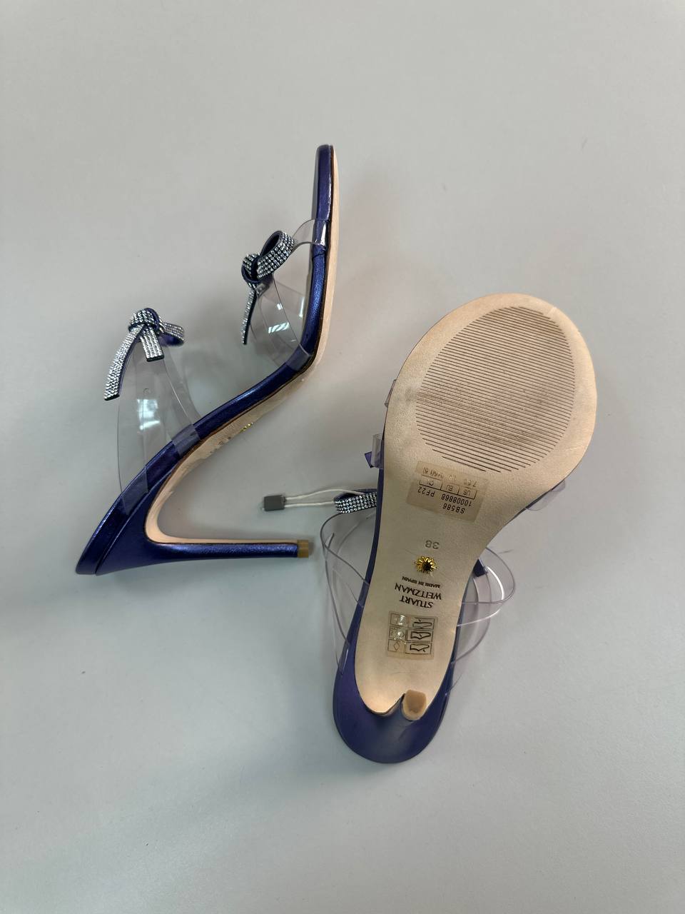 STUART WEITZMAN
