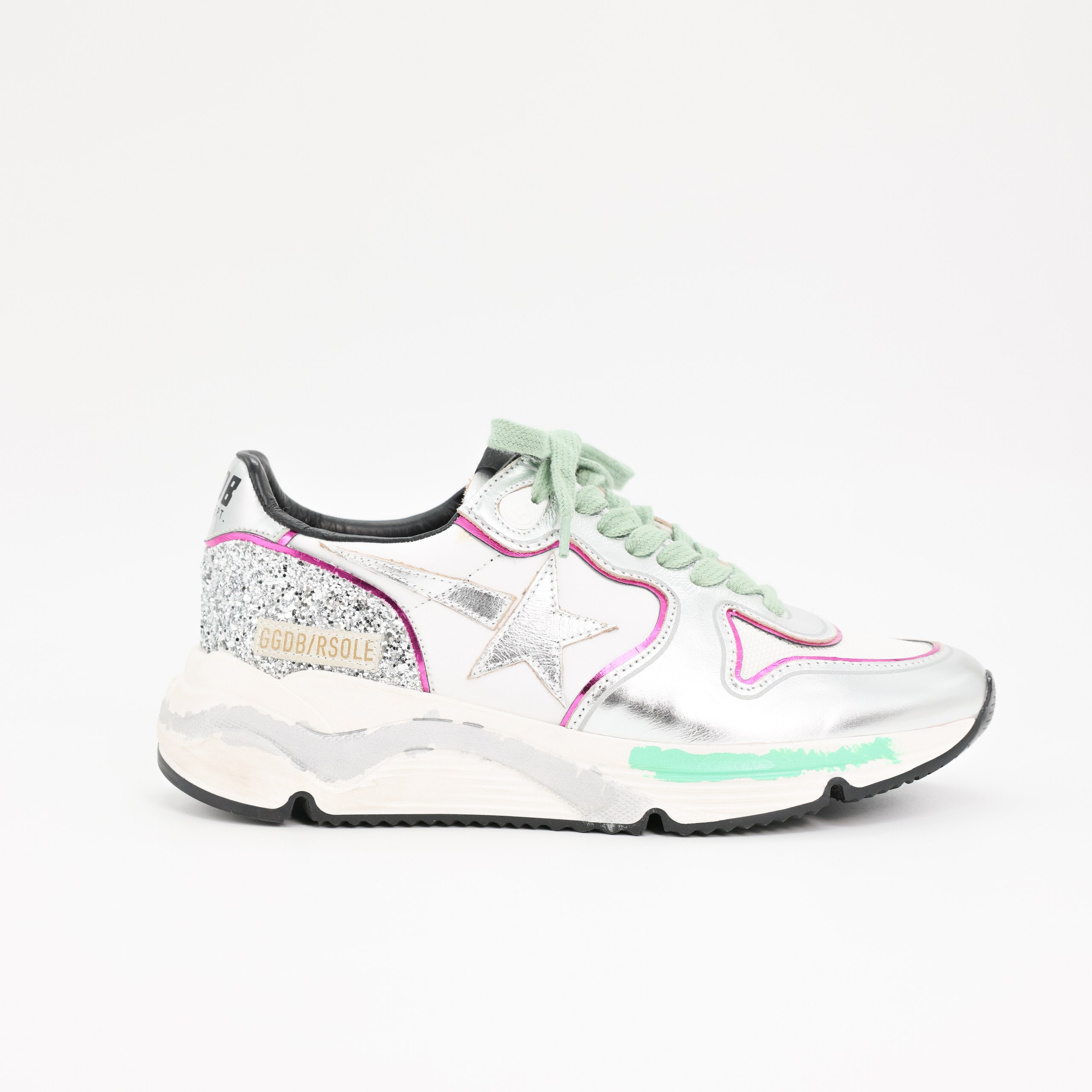 GOLDEN GOOSE