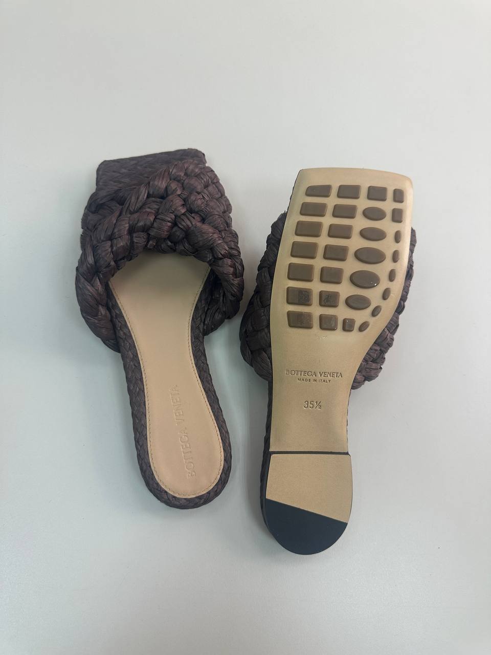 BOTTEGA VENETA