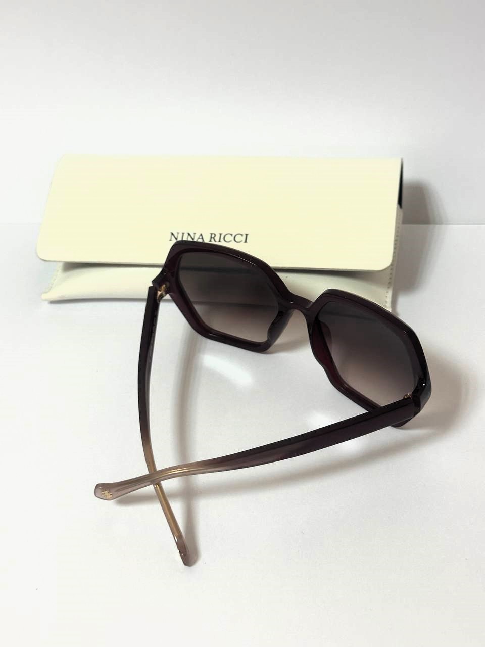 NINA RICCI