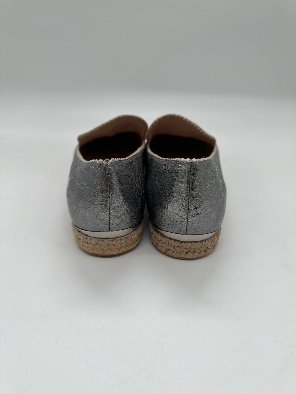 STUART WEITZMAN