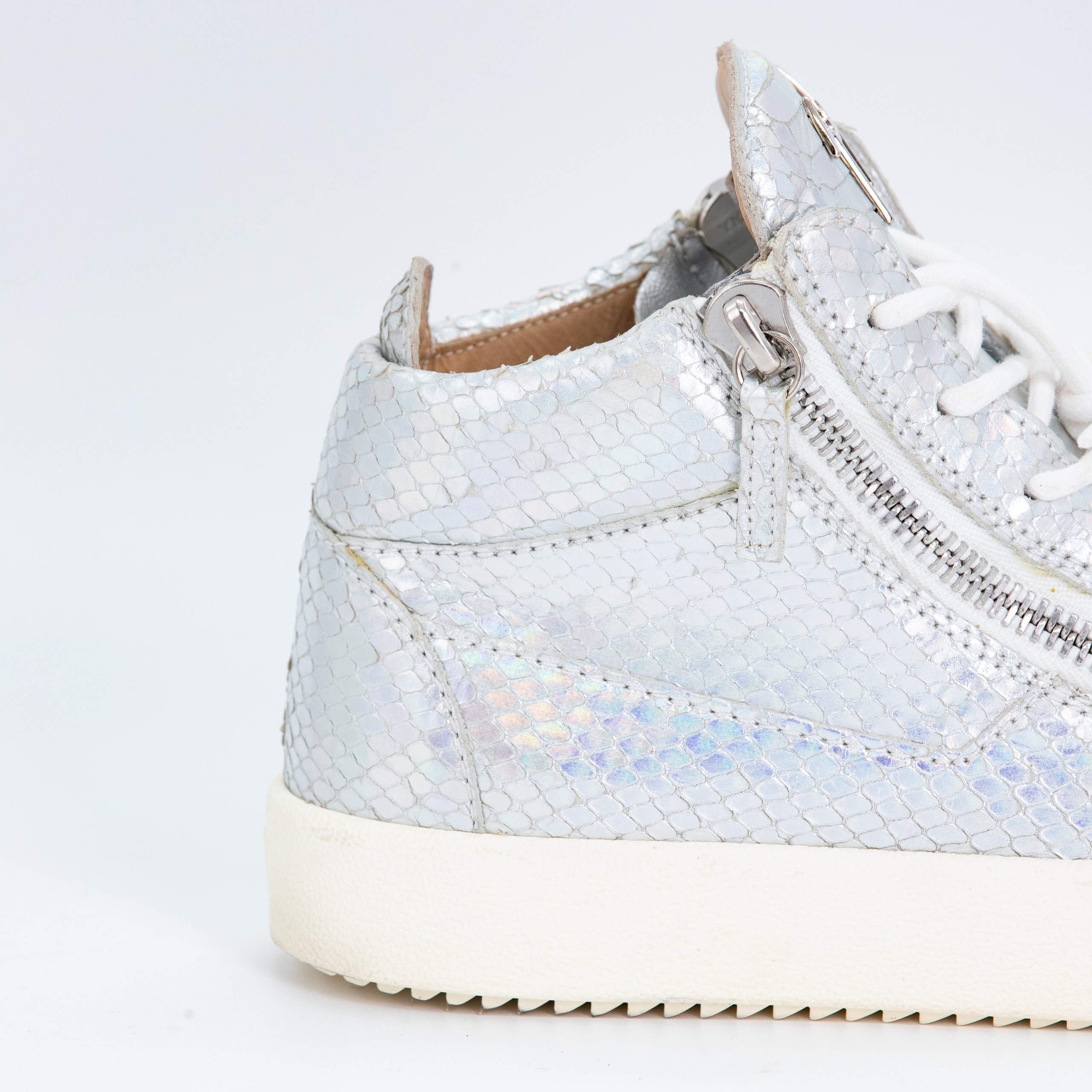 GIUSEPPE ZANOTTI