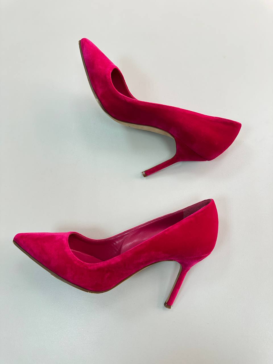 MANOLO BLAHNIK